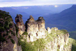 Three Sisters Blue Mountains